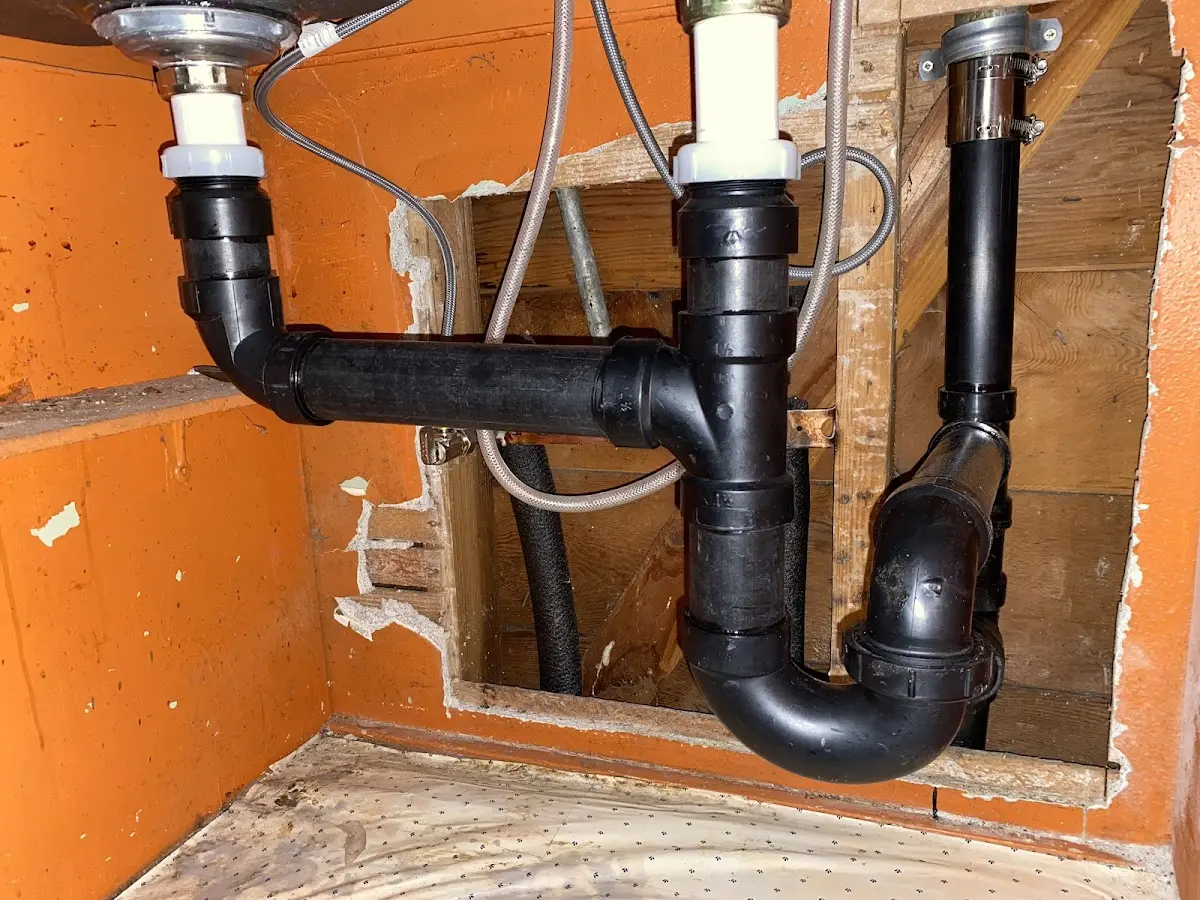 Professional Pipe Bursting equipment and tools on the job in Dumas